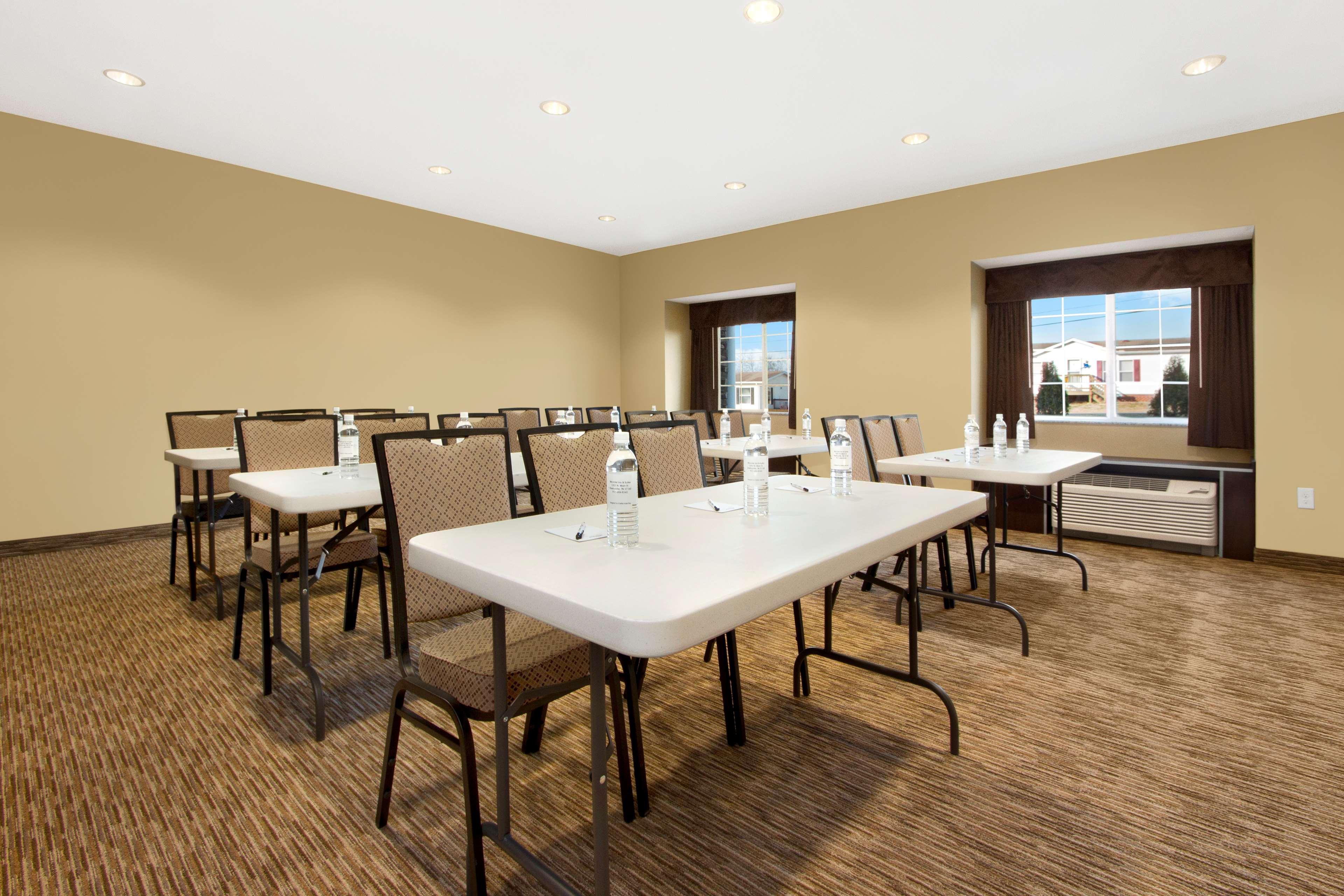 Microtel Inn & Suites By Wyndham Shelbyville Eksteriør billede